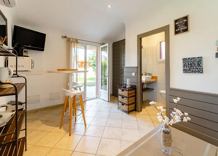 Dolce De Palombaggia アパートホテル ポルトヴェッキオ