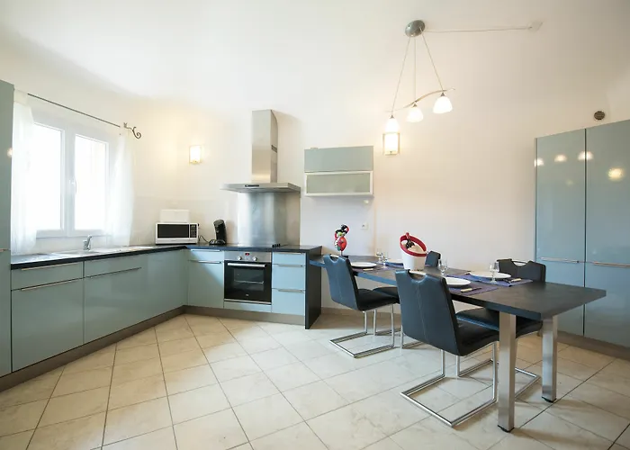 Dolce De Palombaggia アパートホテル