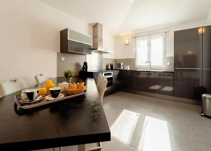 アパートホテル Dolce De Palombaggia