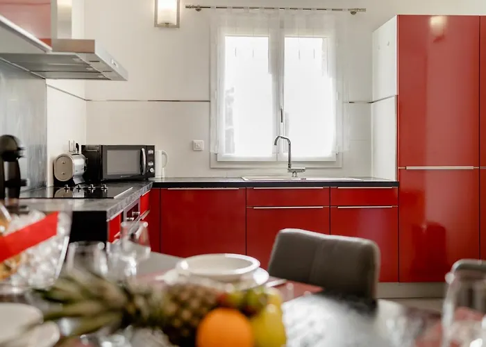 アパートホテル Dolce De Palombaggia 4*